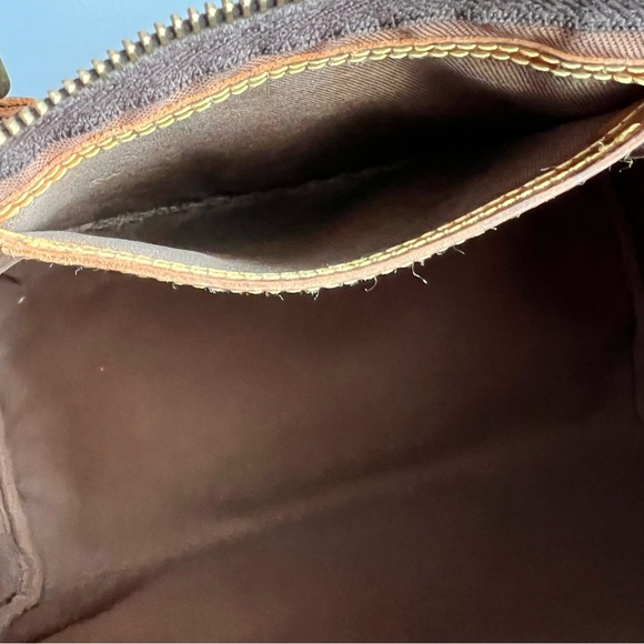 VINTAGE AUTHENTIC LOUIS VUITTON SPEEDY - CIRCA 2001 - MADE IN FRANCE - SIZE 32 - Picture 8 of 16